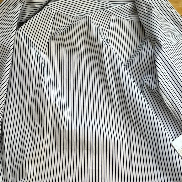 JUDITH & CHARLES Striped Poplin Crisp Button Down Shirt Size 2 - Picture 7 of 12